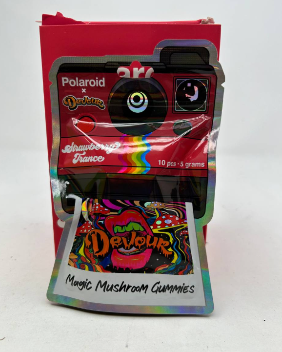 DEVOUR X POLAROID GUMMIES