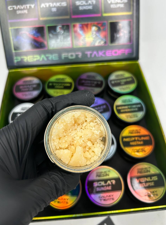 GALAXY TREATS COSMIC RESIN