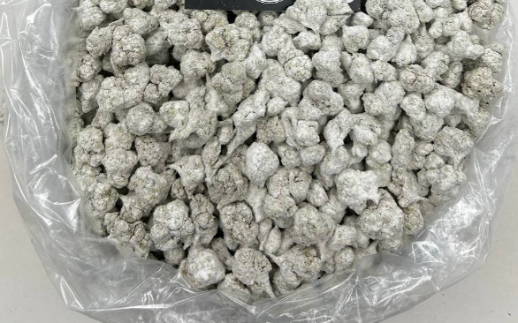 SNOWBALLS – BLUE RUNTZ