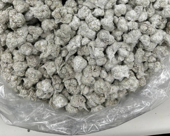 SNOWBALLS – BLUE RUNTZ