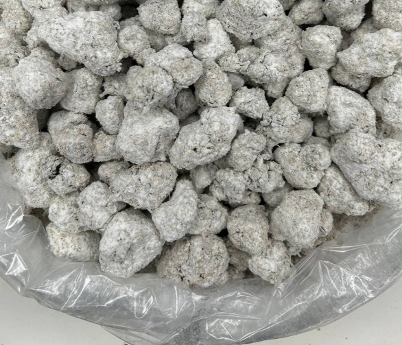 SNOWBALLS – FROSTY GELATO